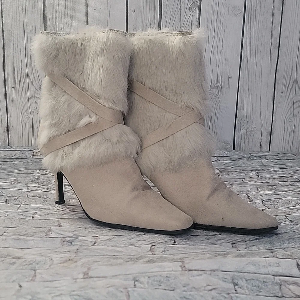 Pierre Dumas 3 Inch Heel Boots with Faux Fur Cream - Picture 2 of 12